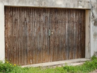 Help! My Garage Door Is Peeling | Maplewood NJ